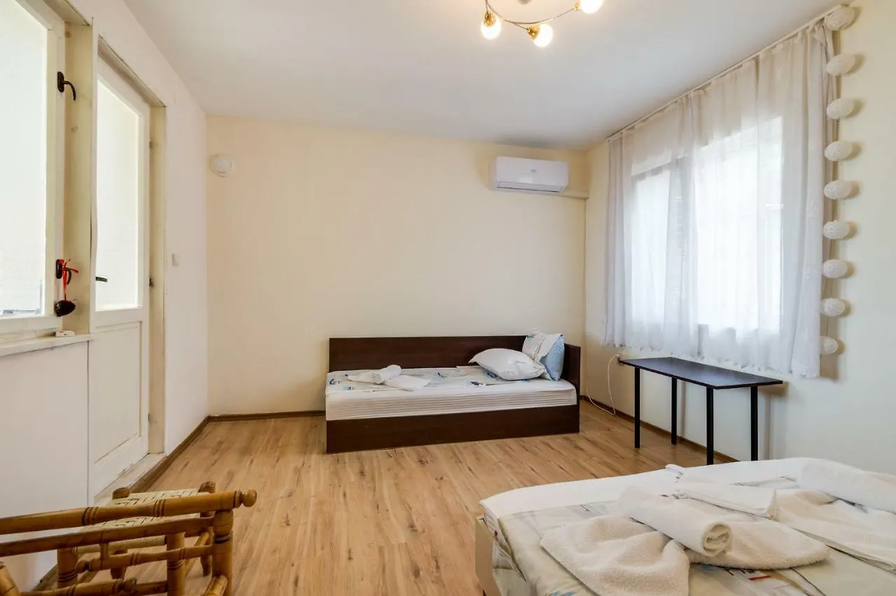 Villa Victoria Varna 0*,  Bulgaria