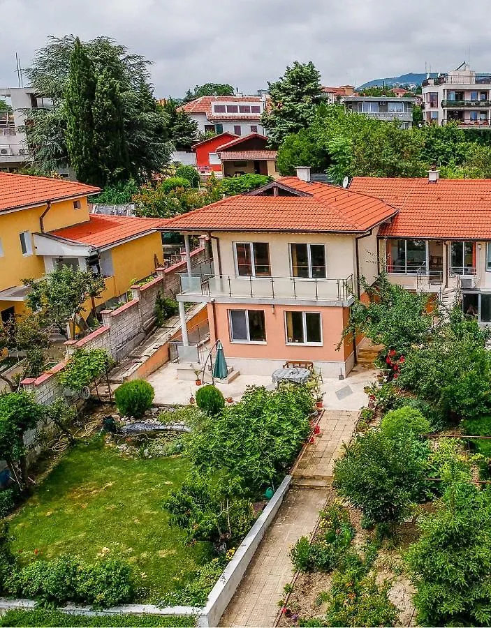 Villa Victoria Varna 0*,